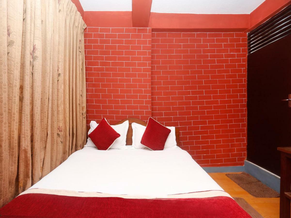 Spot On 497 Hotel Potala Thapathali Buitenkant foto