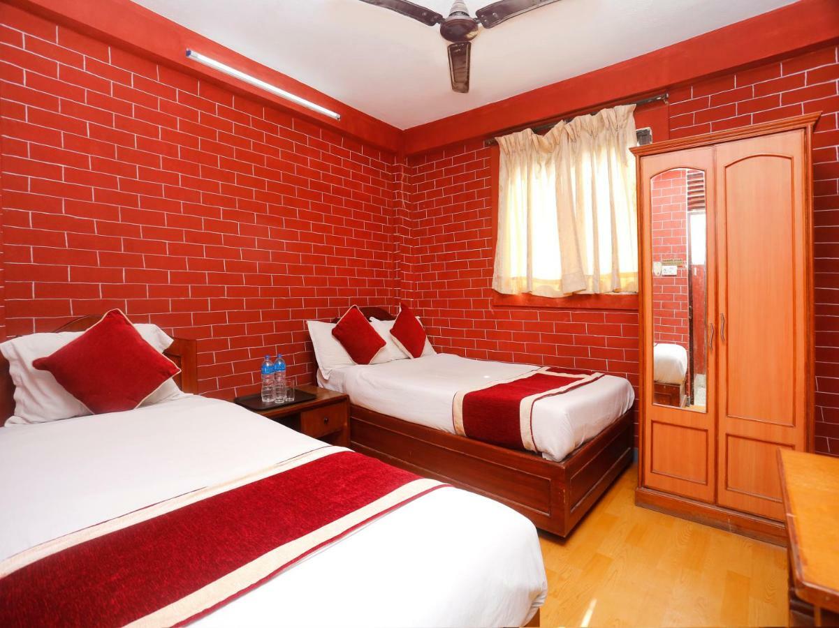Spot On 497 Hotel Potala Thapathali Buitenkant foto